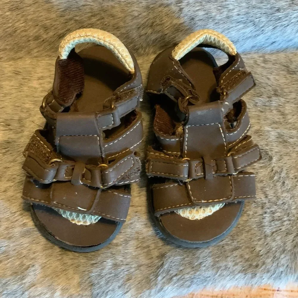 Kids Brown Fishermen Sandals Size 4